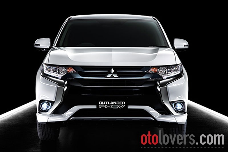 Outlander PHEV baru sudah dijual di Tokyo